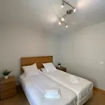 Views House 別荘 *